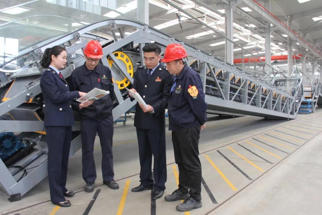 �p�����M�~�� �������҂��İl(f��)չ����